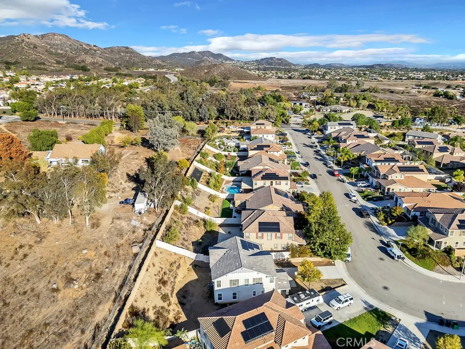 24038 Montecito, Wildomar, California 92595 home-pic-52